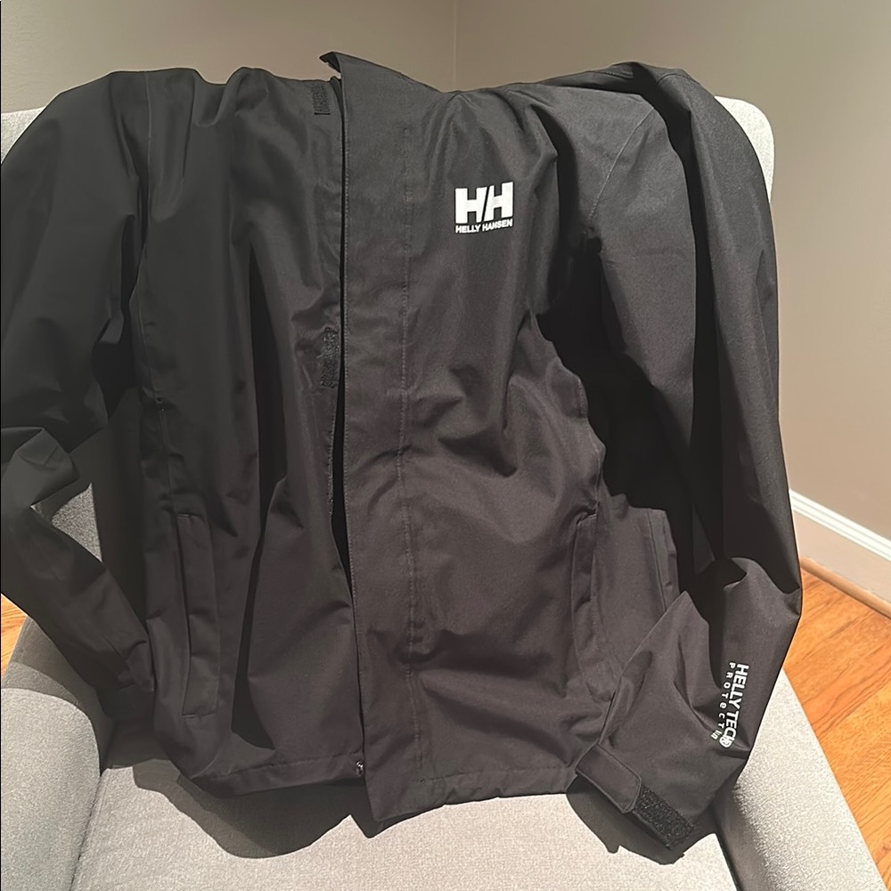 Helly Hansen Black Raincoat